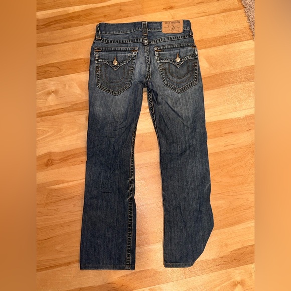 true religion jeans - Picture 3 of 5